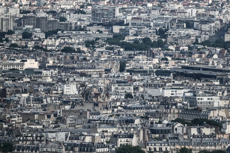 Près de 600.000 personnes vivent en hébergement contraint chez un tiers, "faute de ressources ou de logement autonome" © Thibaud MORITZ