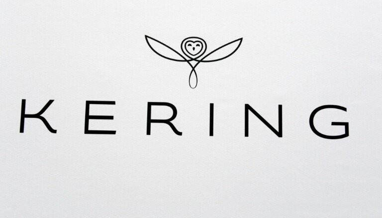 Le géant français du luxe Kering, lancé dans une restructuration depuis l'arrivée en septembre de son nouveau directeur général Luca de Meo, présente mardi ses résultats annuels © Eric PIERMONT