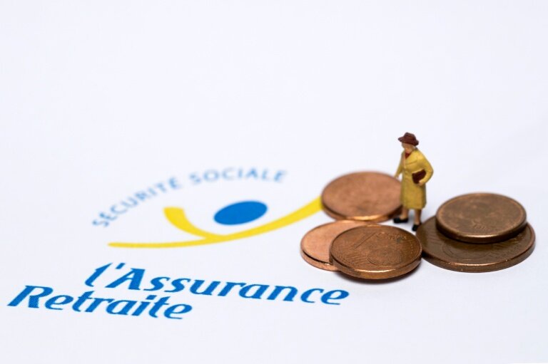 Le décalage de la réforme des retraites voté par le Parlement va provoquer un pic d'activité fin 2026 pour l'Assurance retraite © JOEL SAGET