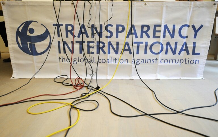 L'ONG de lutte contre la corruption Transparency International (TI) alerte sur l'aggravation de la corruption dans les démocraties du monde entier, attribuant aux États-Unis leur pire score jusqu'ici calculé © JOHN MACDOUGALL