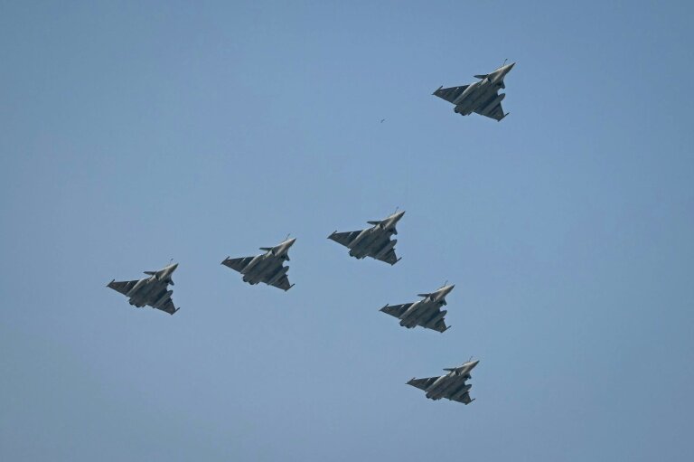 Des Rafale de l'armée indienne survolent New Delhi, le 26 janvier 2026 © Sajjad HUSSAIN