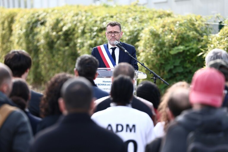 Olivier Klein, maire sortant de Clichy-sous-Bois (Seine-Saint-Denis), lors des 20 ans de la mort de Zyed et Bouna, le 27 octobre 2025 à Clichy-sous-Bois © Thibaud MORITZ