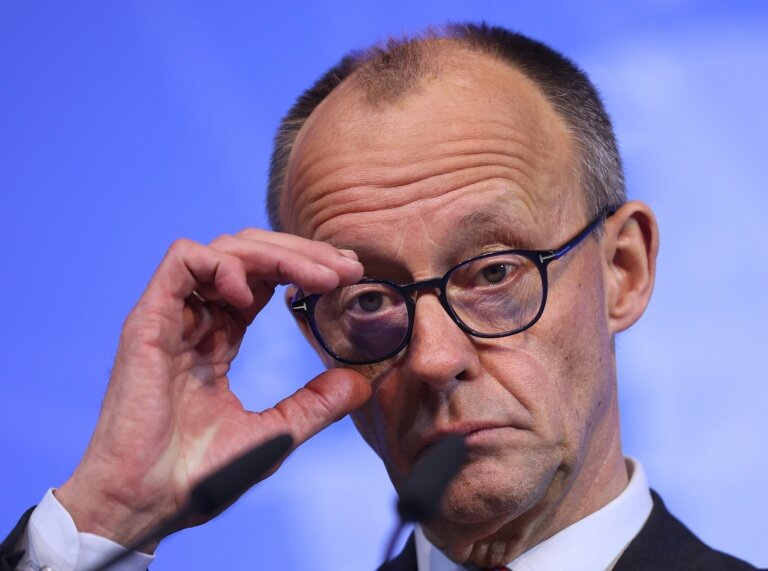 Le chancelier allemand Friedrich Merz lors du sommet de la mer du Nord sur l'énergie, le 26 janvier 2026, à l'hôtel de ville de Hambourg, en Allemagne © Ronny HARTMANN