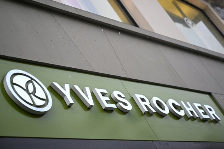 La maison mère d'Yves Rocher condamnée à indemniser six anciens salariés d'une ex-filiale turque pour manquements à son devoir de vigilance © Anna KURTH