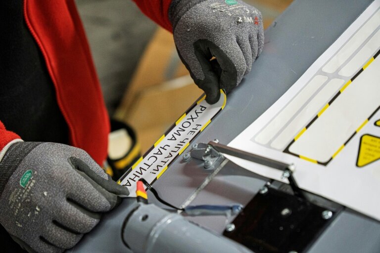 Assemblage d'un drone Fire Point dans un lieu non dévoilé en Ukraine, le 29 janvier 2026 © Serhii Okunev