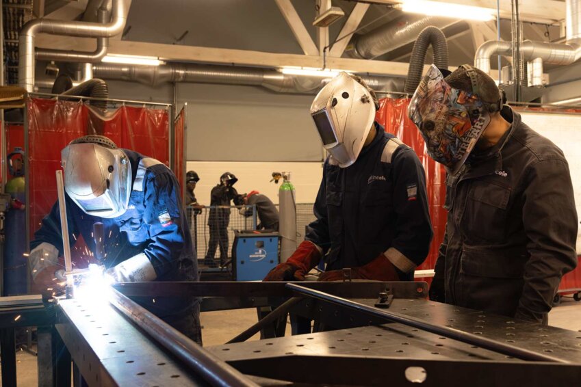 (c) Marie-Line Waroude