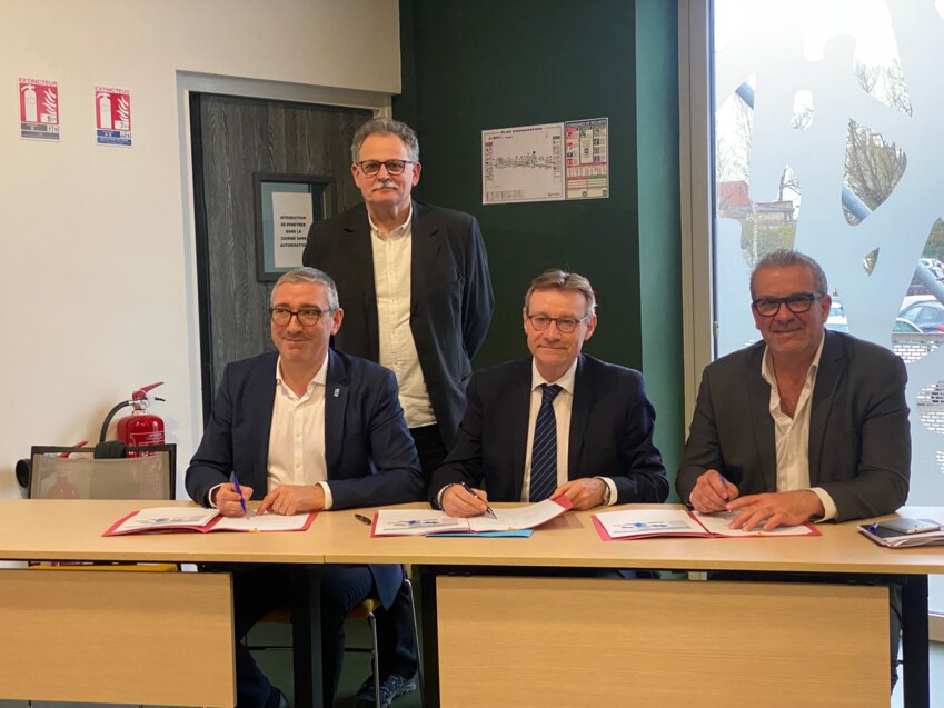 Marc Le Floc’h, Charles Daune, Pascal Demarthe, et Daniel Chareyron.