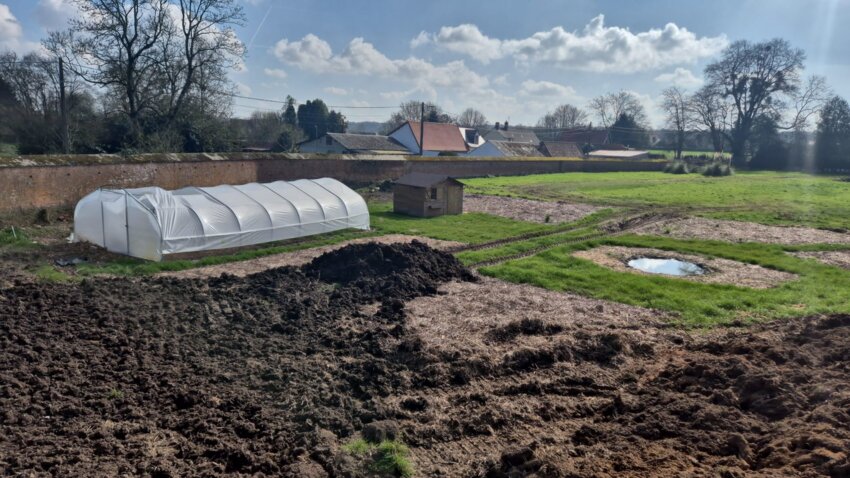 La date limite des candidatures pour ce projet est au 31 mars.