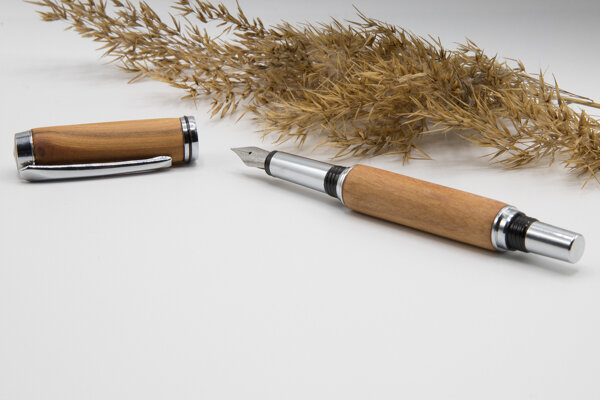  L'un des stylos réalisés par le jeune artisan Jules Simoutre.