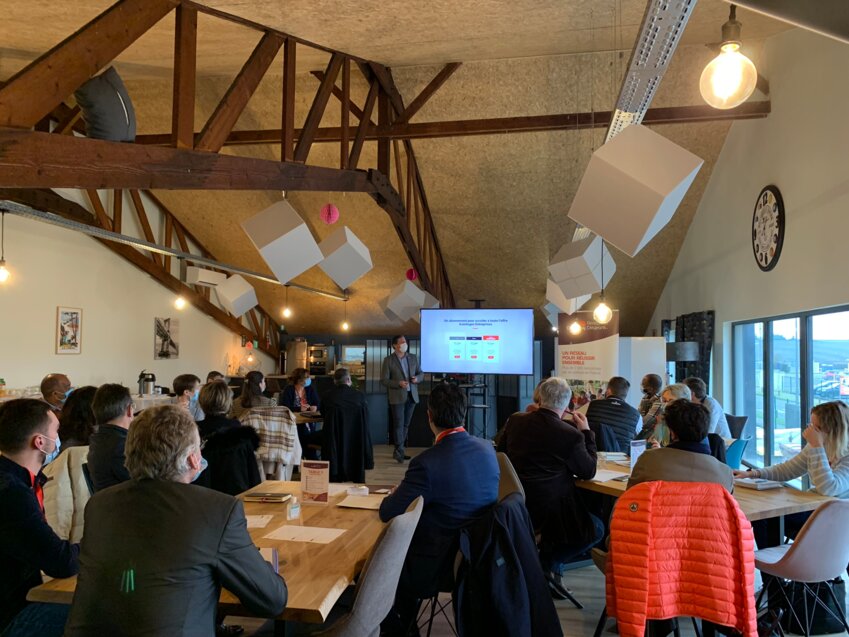 Les rencontres dirigeants se déroulent une fois par mois. 