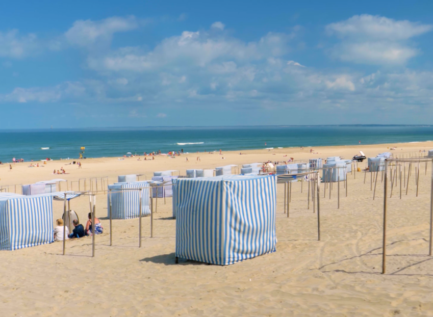 Depuis le 1er juillet, une nouvelle application concernant la densité des plages est disponible et permet de choisir sa plage en fonction de la fréquentation. © Jean-Emmanuel Jay