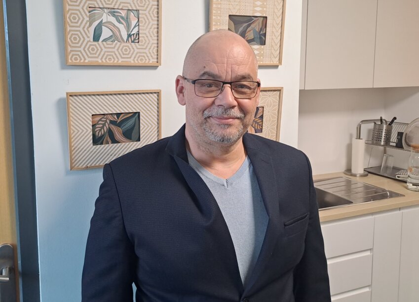 «La décarbonation de l’eau chaude sanitaire a une grande influence sur la décarbonation globale du bâtiment», atteste Christophe Bastien. © Aletheia Press/L.Saleur