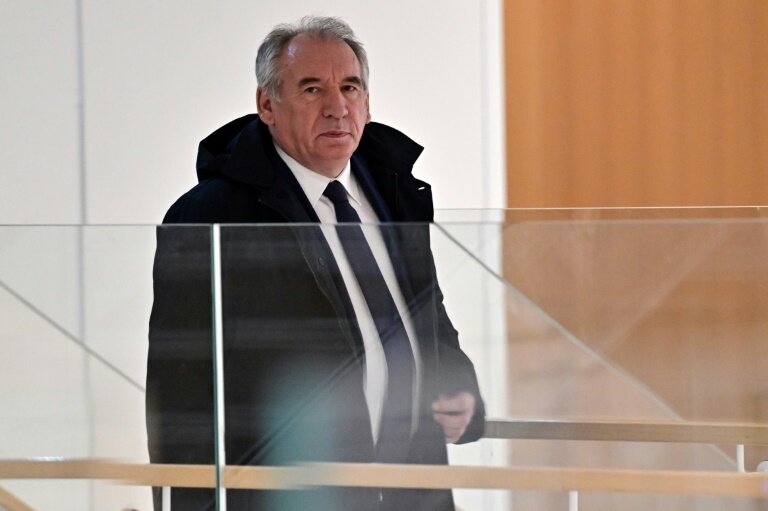 Le président du MoDem François Bayrou arrive au tribunal de Paris le 7 novembre 2023 © Miguel MEDINA