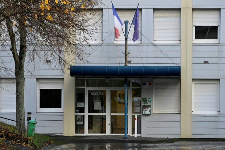 L'entrée du collège "Les hautes Ourmes" à Rennes, le 13 décembre 2023 © Damien MEYER