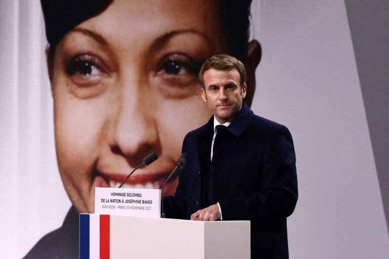 Le président Emmanuel Macron lors de la cérémonie d'entrée au Panthéon de Joséphine Baker, le 30 novembre 2021 à Paris © SARAH MEYSSONNIER