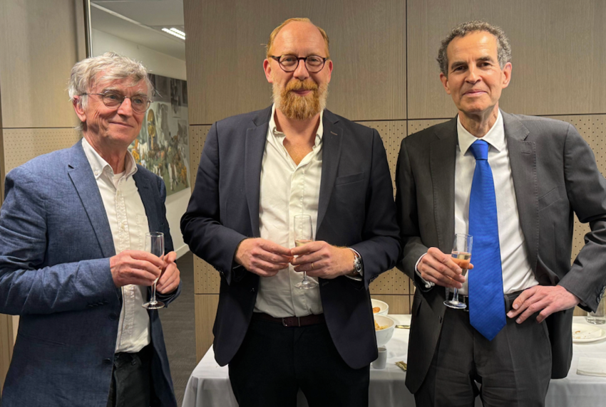 Denis MONTAUT (Fondateur d’EURODECISION), Emmanuel VORILHON (CEO Groupe DECIDEOM) et Ronan BARS (DG EURODECISION)