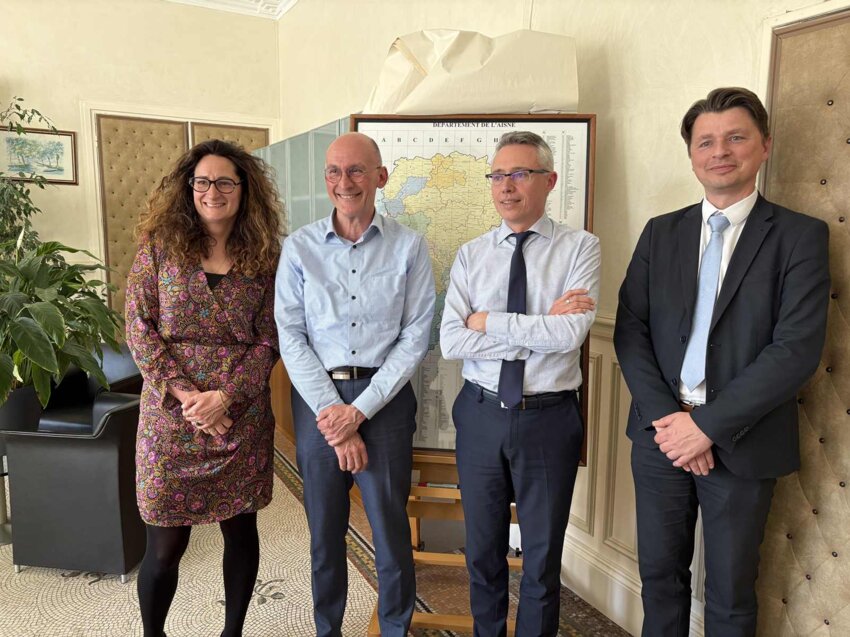 Charlotte Leroy-Racape, Jean-Pierre Martinet, Jean-Philippe Espic et Noël Ledon de la direction départementale des Finances publiques de l'Aisne.