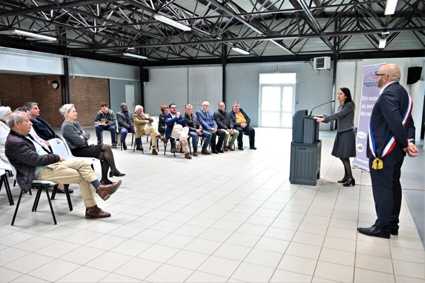 Fanny Anor, préfète de l'Aisne, a rencontré l'association des maires ruraux de l'Aisne. (c) Préfecture de l'Aisne