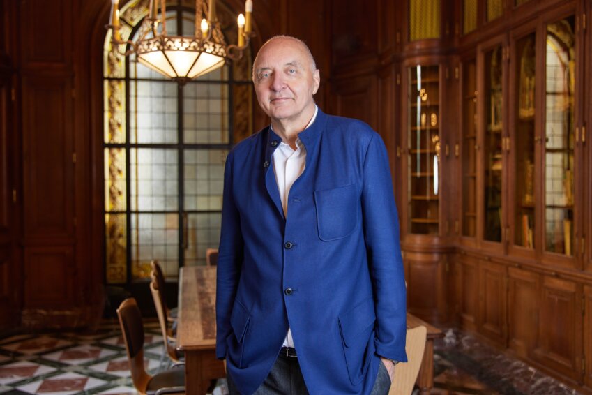 Pascal Morand, président exécutif de la Fédération de la haute couture et de la mode, lors du Congrès international de l'industrie lainière (IWTO) à la CCI de Lille en mai dernier. © Lena Heleta