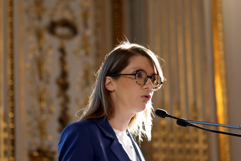 La ministre chargée de la lutte contre les discriminations Aurore Bergé, le 28 avril 2025, à Paris © Ian LANGSDON