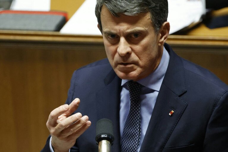 "La lutte contre l'immigration clandestine doit être une priorité", a lancé le ministre des Outre-mer Manuel Valls au Sénat le 20 mai 2025 (en photo, le 20 janvier à l'Assemblée nationale à Paris) © LUDOVIC MARIN