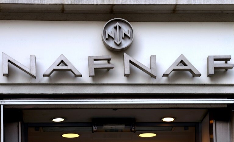 L'enseigne de prêt-à-porter féminin Naf Naf, qui emploie près de 600 personnes, a été placée vendredi en redressement judiciaire, confrontée à "des difficultés de trésorerie" © Jean-Philippe KSIAZEK