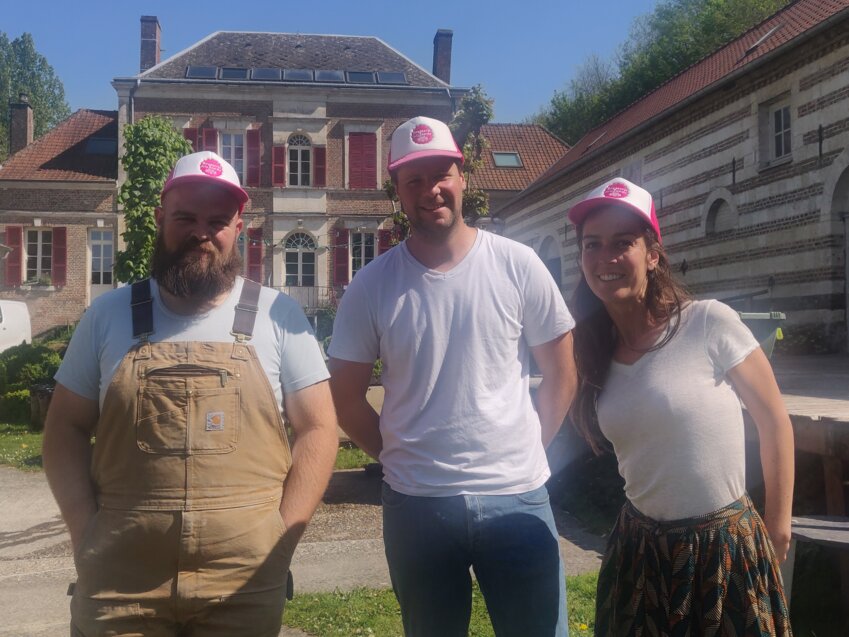 Johann Le May, Mathilde et Emmanuel Clabaut ont repris la Brasserie de la Somme en 2021. © Aletheia Press / D. La Phung