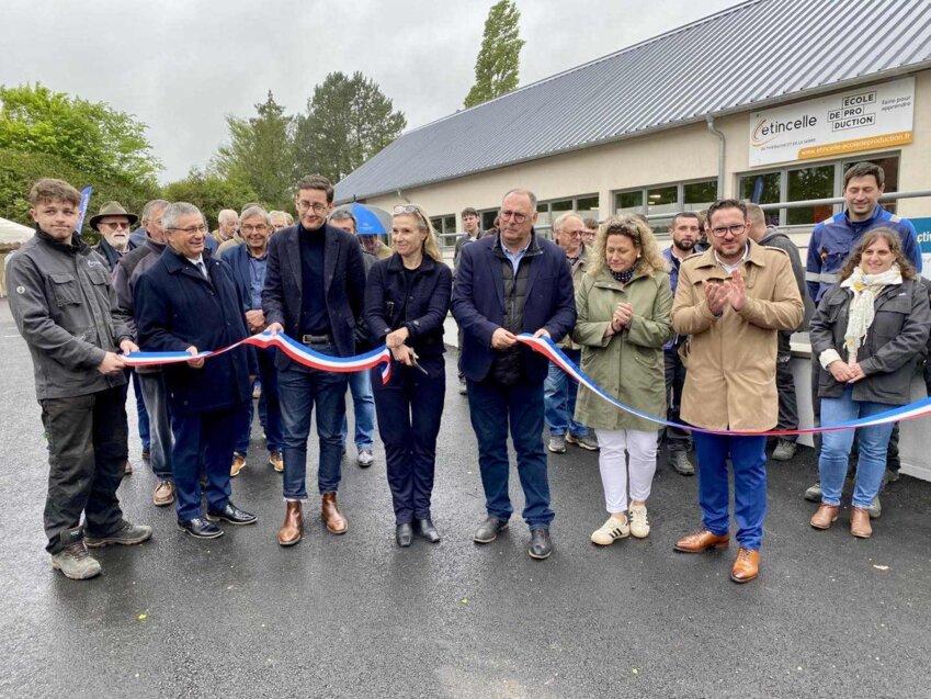 Les élus ont inauguré le pôle d'activités à Vervins. (c) Communauté de communes Thiérache du Centre