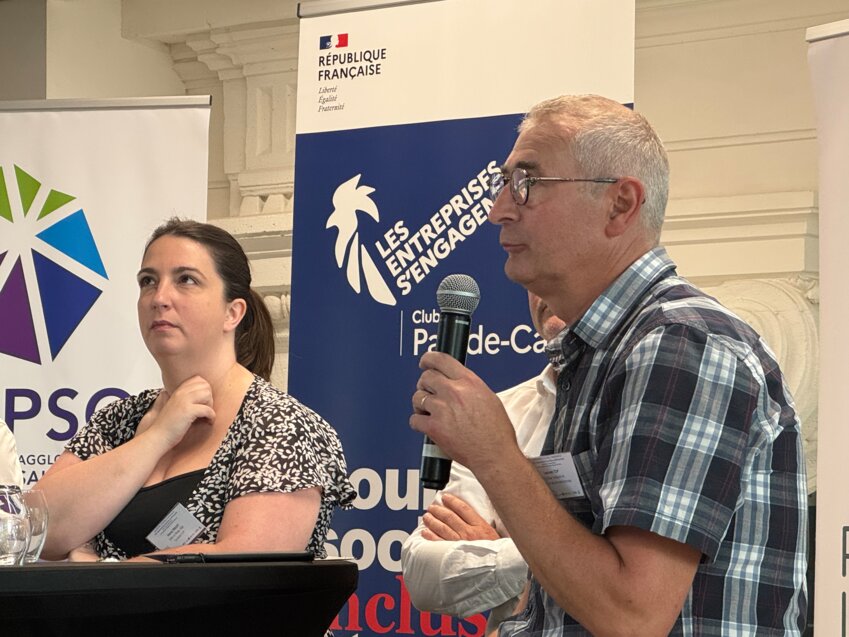 Laurent Top, directeur industriel des Cartonneries Gondardennes, un exemple local d'une RSE réussie. © Aletheia Press / Daniel Boulogne