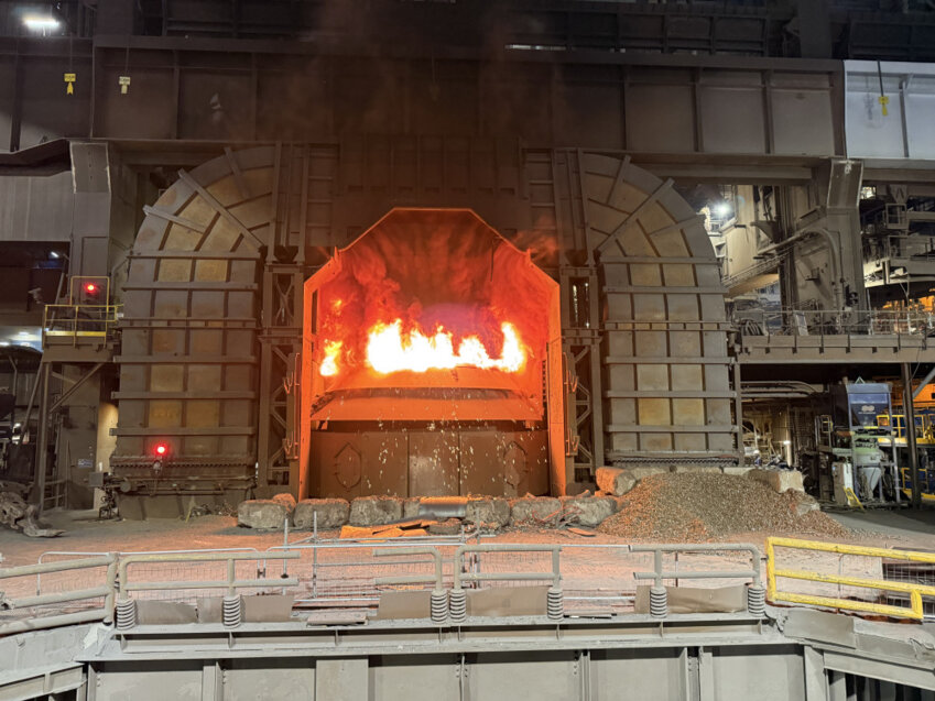 De très importantes opérations de maintenance, comme ici à l'aciérie, sont en cours sur le site de Dunkerque d'ArcelorMittal. © ArcelorMittal