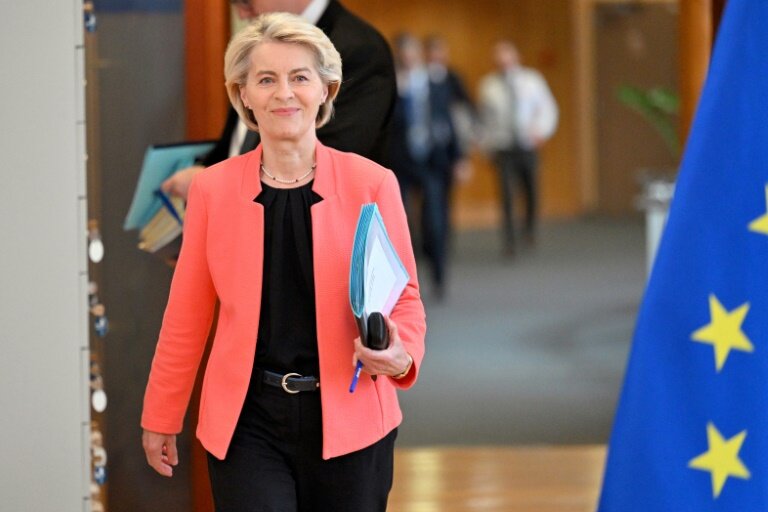 La présidente de la Commission, Ursula von der Leyen, à Bruxelles le 4 juin 2025 © Nicolas TUCAT