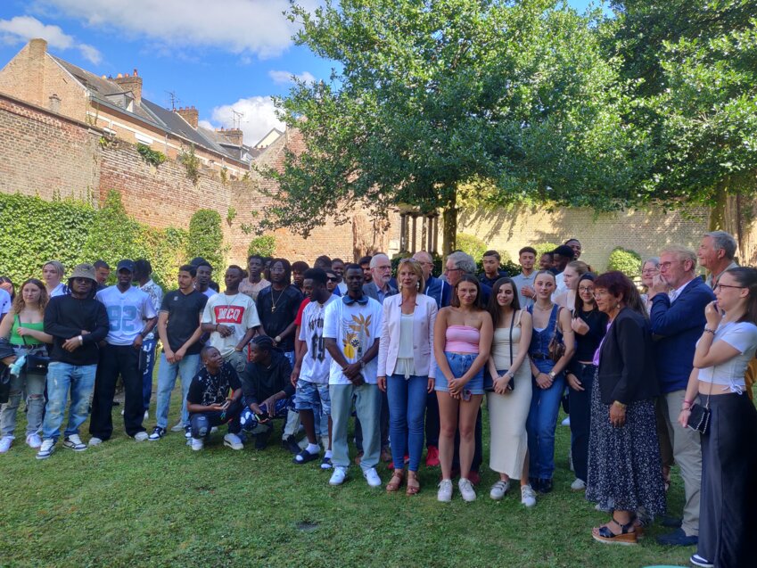 110 jeunes confiés au Département ont été diplômés en 2025. © Aletheia Press / D. La Phung