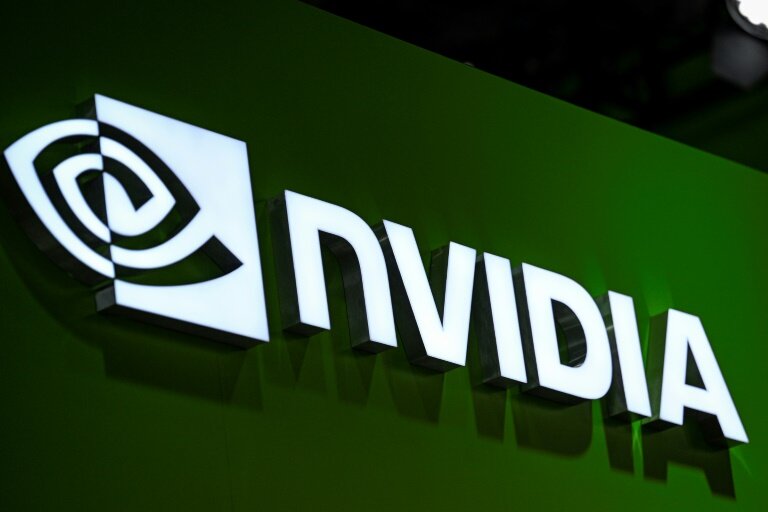 Le logo de Nvidia sur le stand du groupe à l'Exposition internationale des chaînes d'approvisionnement de Chine, à Pékin le 16 juillet 2025 © Jade GAO