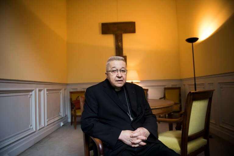 Le cardinal André Vingt-Trois, archevêque de Paris entre 2005 et 2017 chez lui à Paris le 11 juillet 2017 © Martin BUREAU