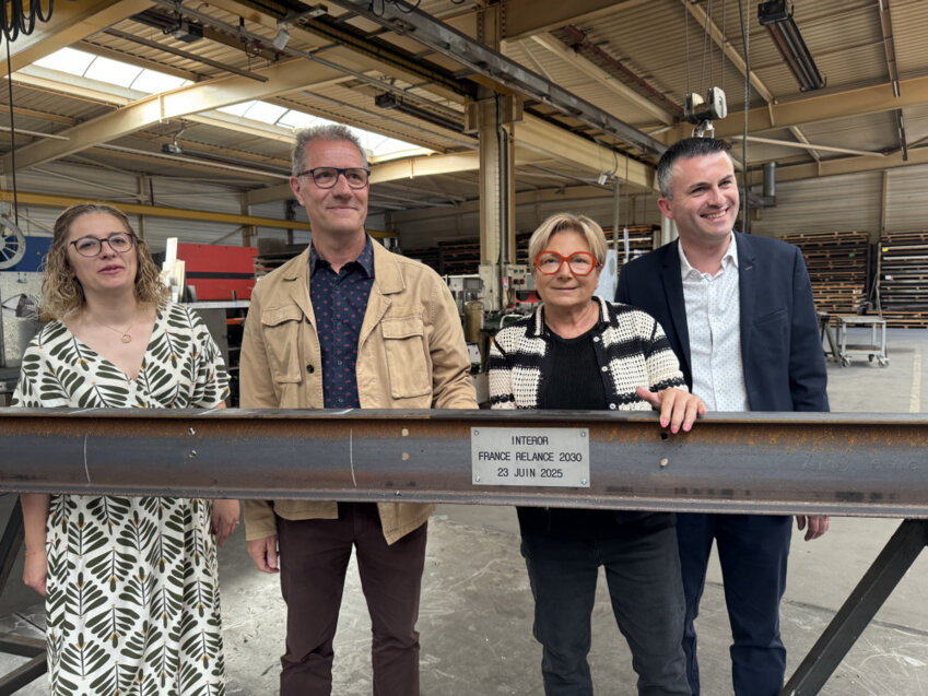 Julien et Aglaé Merlin, dirigeants du groupe MMJA encadrent Natacha Bouchart, Présidente de GCTM et Geoffroy Waroqueaux, PDG d'Interor. © Aletheia Press / D.Boulogne
