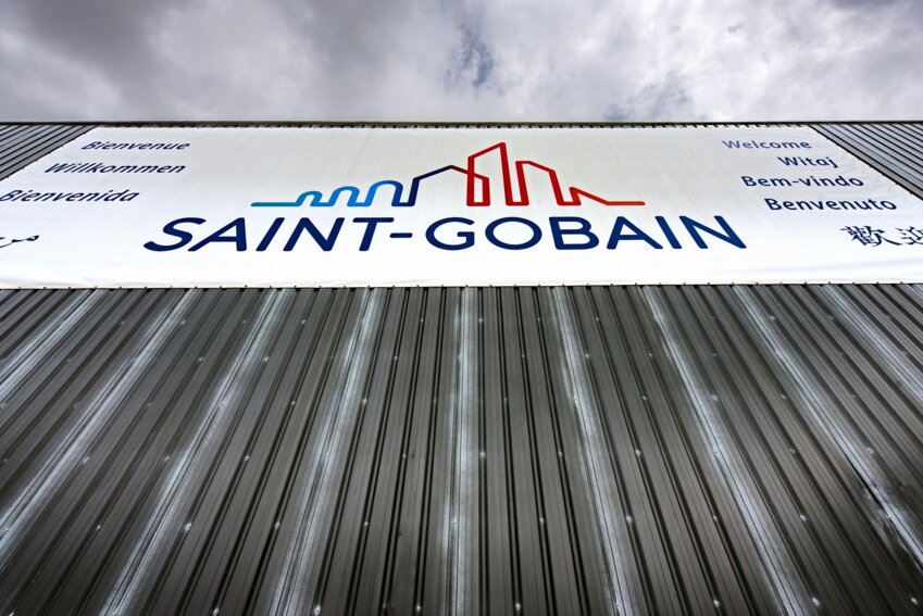 L'usine Saint-Gobain à Aniche a bénéficiée de l'aide européenne pour faciliter sa décarbonation. ©RHEA_X.POPY / Saint-Gobain 