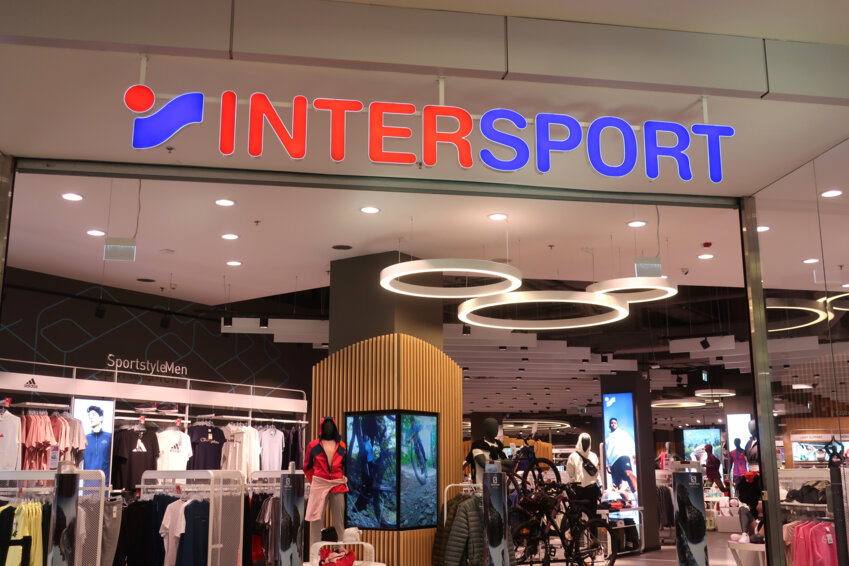 © Intersport