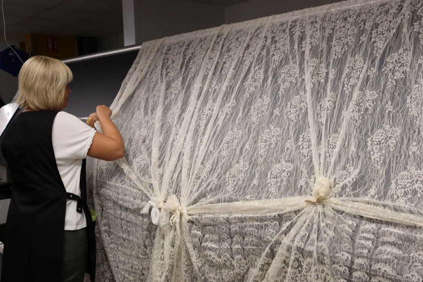La dentelle de Calais-Caudry voit la fermeture de Chroma Biotech. © Aletheia Press / Eléonore Chombart