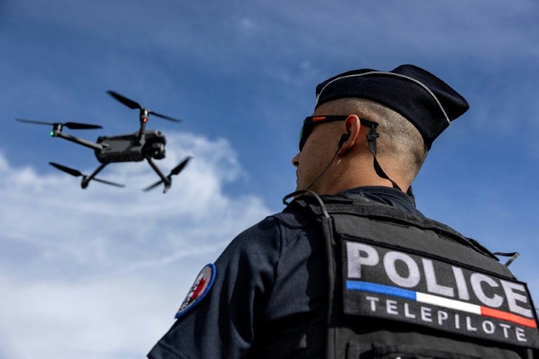 Un drone de la préfecture de police de Paris, le 27 septembre 2023 © JOEL SAGET