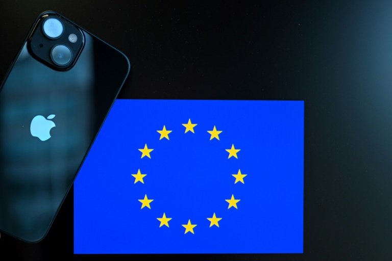 Apple a exhorté jeudi l'Union européenne à abroger le règlement sur les marchés numériques (DMA), la loi emblématique entrée en vigueur l'an dernier © Nicolas TUCAT