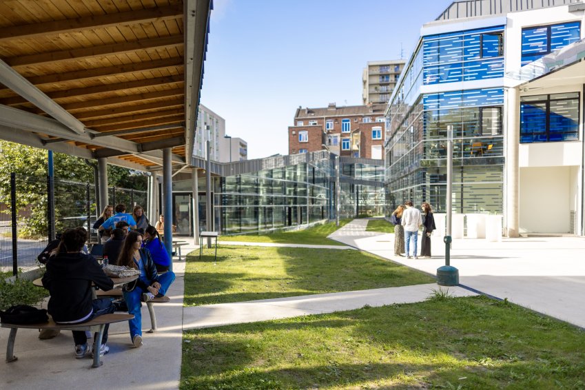 Le campus lillois a récemment été rénové, avec un tout nouveau bâtiment, situé à deux pas du siège historique. ©IESEG