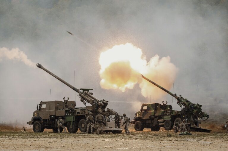 Démonstration des canons Caesar du groupe franco-allemand KNDS à Canjuers, dans le sud de la France, le 20 octobre 2025 © Frederic DIDES