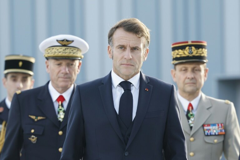 Le président Emmanuel Macron en visite à Toulouse le 12 novembre 2025. © Guillaume HORCAJUELO