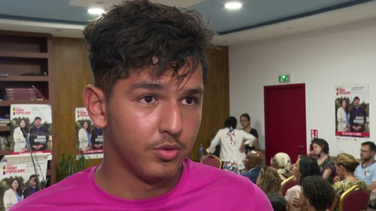 Cette capture vidéo, réalisée le 14 novembre 2025 à partir d'images de l'AFP datées du 7 juillet 2024, montre Mehdi Kessaci, frère d'Amine Kessaci © Jeremy MARTIN