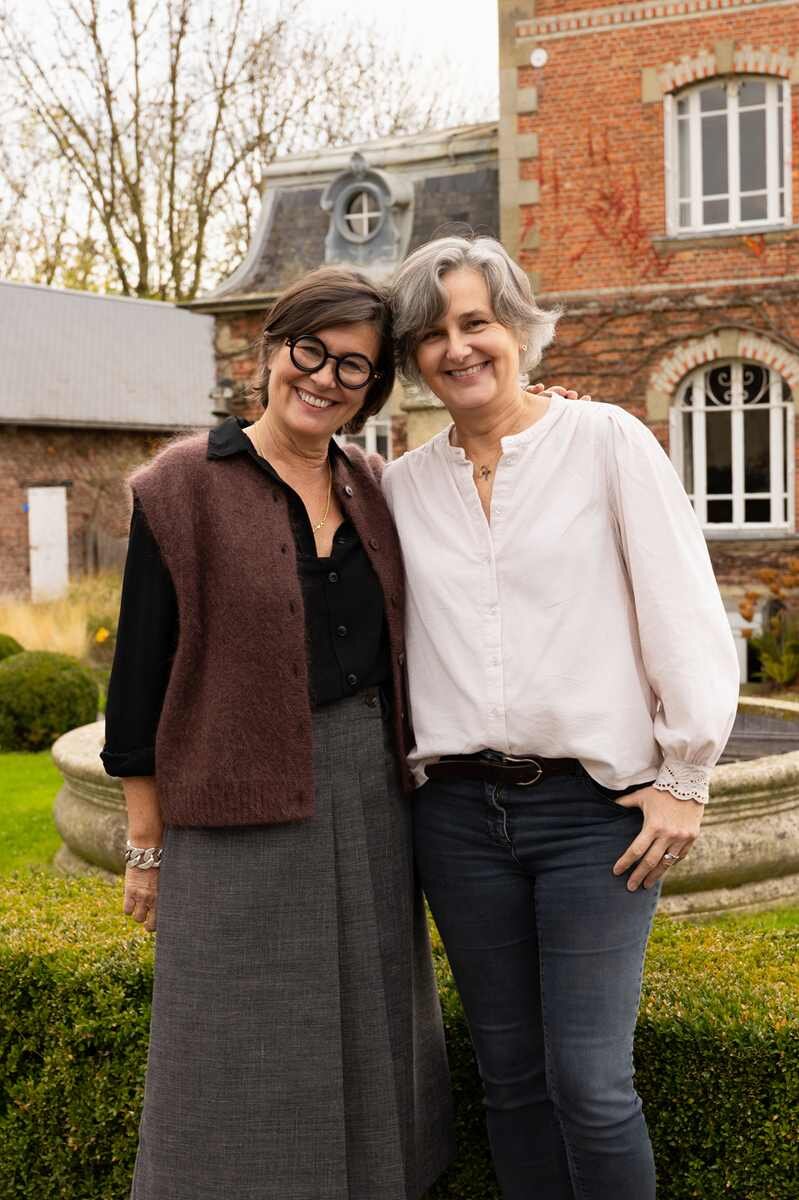 Sophie Robiche et Hélène Montgomery ont lancé Pamplemousse peluches avec leur frère Laurent. (c) Marie-Line Waroude