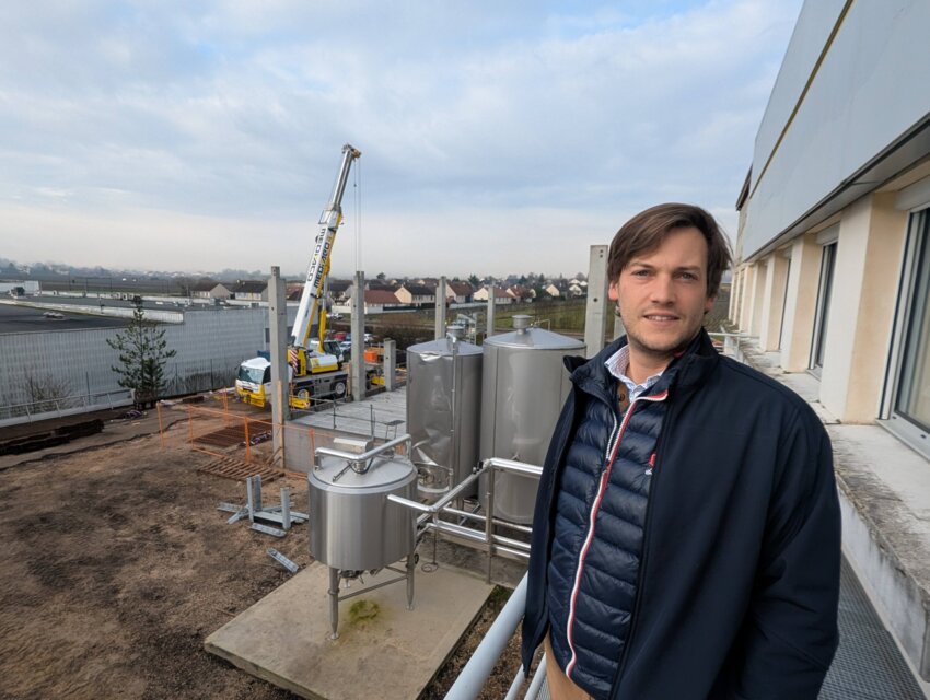 Grégoire Lincet, dirigeant de la fromagerie Lincet, entend moderniser tout en préservant les savoir-faire traditionnels de la fromagerie de Brochon. © Aletheia Press / Nadège Hubert