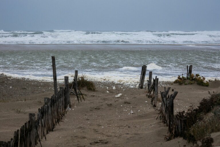 La plage du Canet-en-Roussillon inondée, le 26 décembre 2025 © Jean-Christophe MILHET