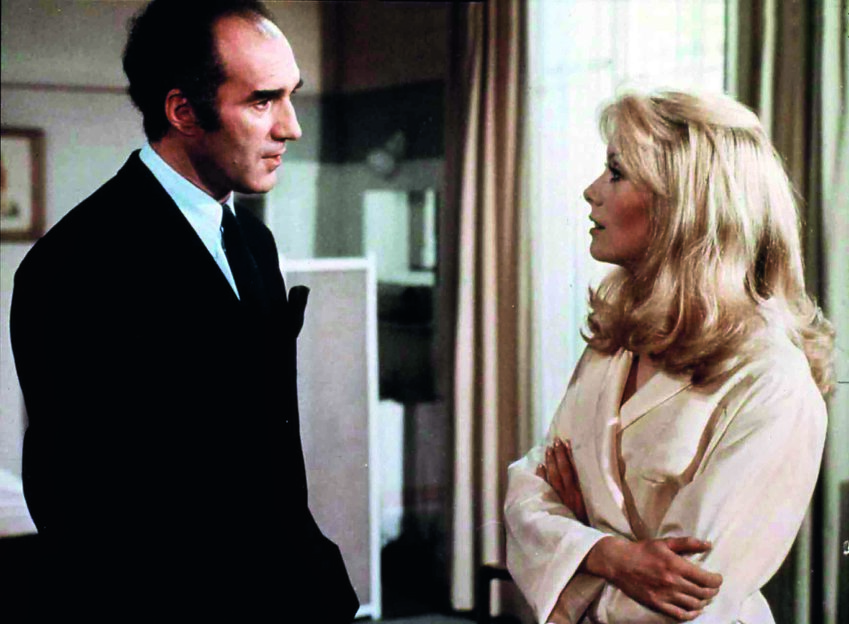 Michel Piccoli et Catherine Deneuve dans Belle de jour de Luis Buñuel, 1967. © Film Publicity Archive/United Archives via Getty Images