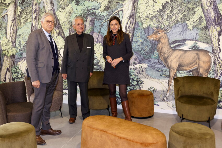 Bernard Hellal, maire de Margny-les-Compiègne et Philippe Marini, en visite au sein de La Manufacture. © ARC 