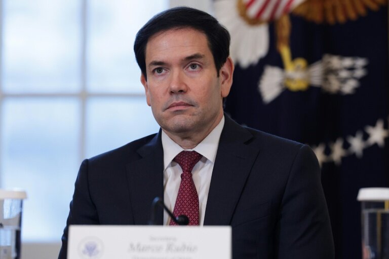 Le secrétaire d'Etat américain Marco Rubio lors d'une réunion avec des dirigeants du secteur pétrolier et gazier à la Maison Blanche, le 9 janvier 2026 à Washington © ALEX WONG